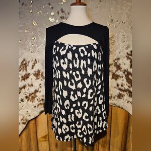BomBom Black and White Leopard Print Women's Top